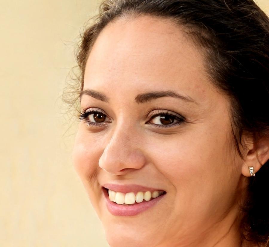 Ritratto professionale di Elena Marchetti